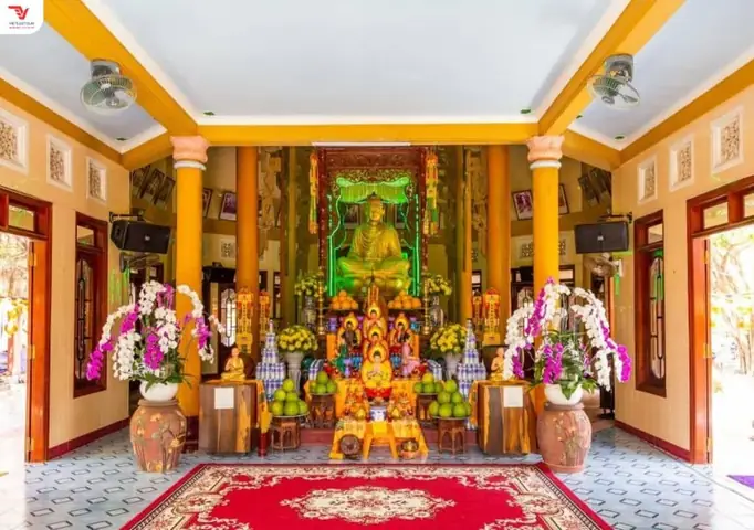Chánh Điện Chánh Điện