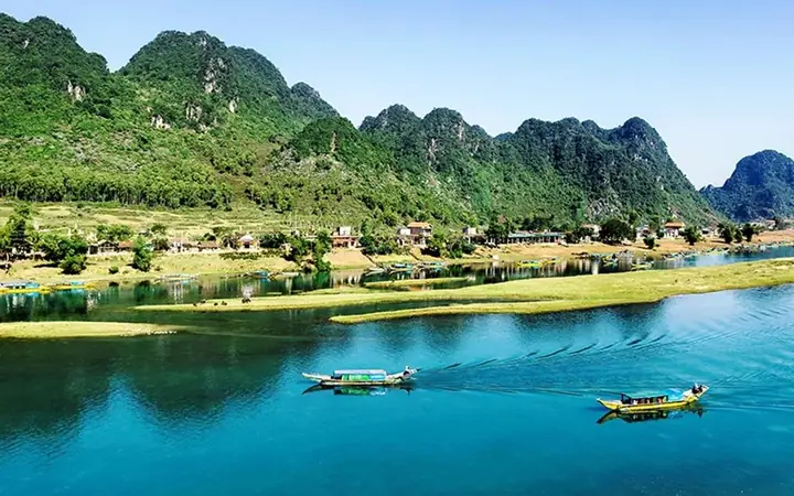 Tour Quảng Bình 3n2đ Đón Tại Đồng Hới Tour Quảng Bình 3n2đ Đón Tại Đồng Hới