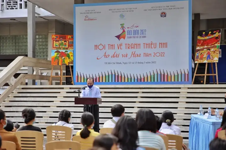 Hội Thi Vẽ Tranh “áo Dài Và Hoa” - Sở Vhtt Hồ Chí Minh