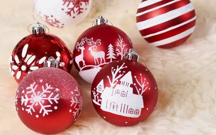 Treo Quả Châu Noel Trang Trí Quán Trà Sữa Treo Quả Châu Noel Trang Trí Quán Trà Sữa