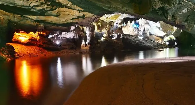 Vào Động Phong Nha