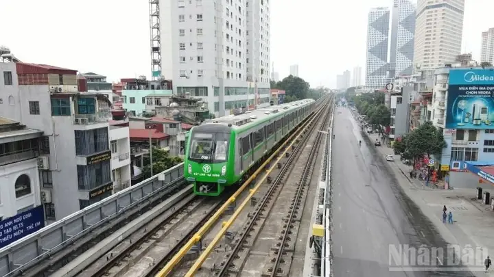 Từ Ngày 1/8, Tăng Giá Vé Hai Tuyến Đường Sắt Đô Thị Hà Nội | Báo ...