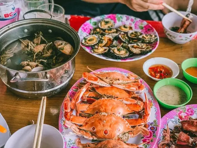 Đến Vịnh Vũng Rô Ăn Gì? Đến Vịnh Vũng Rô Ăn Gì?