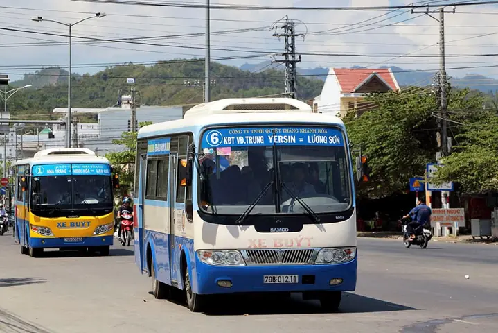 Xe Buýt Nha Trang: Lịch Trình, Giá Vé Cập Nhật Mới Nhất 2025